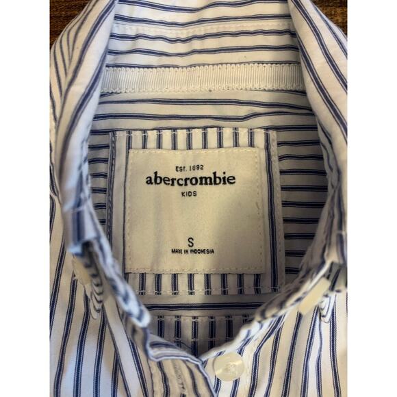 ABERCROMBIE Boy’s Long Sleeve Casual Button Down Shirt / Size: Small - Picture 3 of 7